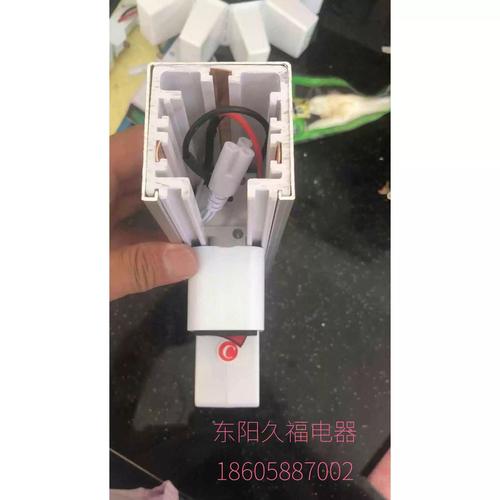 服装厂照明与动力供电系统的关键设备 母线槽、桥架与灯架